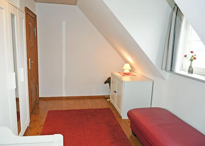 Bauernkaten Mit Terrasse Und Kamin Bei Stahlbrode