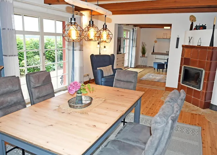 Bauernkaten Mit Terrasse Und Kamin Bei Stahlbrode